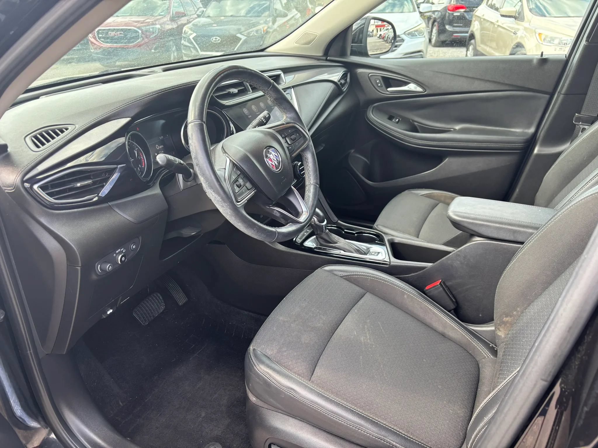 Used 2021 Buick Encore GX Select FWD image 11
