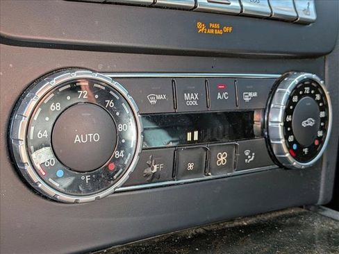 Used 2014 Mercedes-Benz C 350 Sport image 9