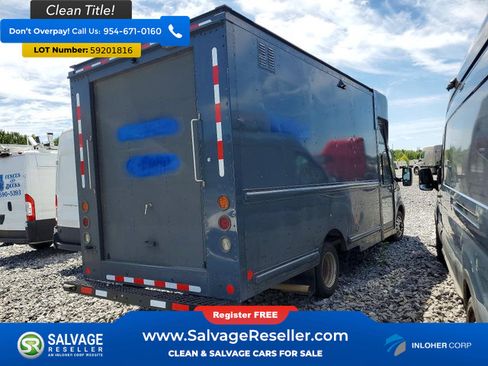 Used 2021 Ford Transit 350 DRW RWD image 4