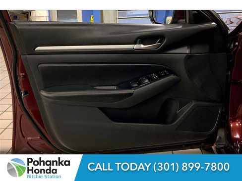 Used 2023 Nissan Altima 2.5 SV image 25