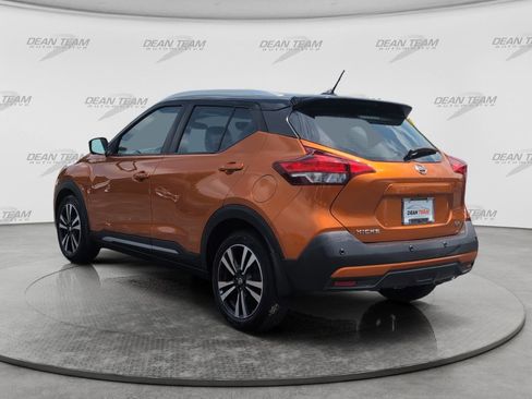 Used 2020 Nissan Kicks SR w/ SR Premium Package FWD image 5
