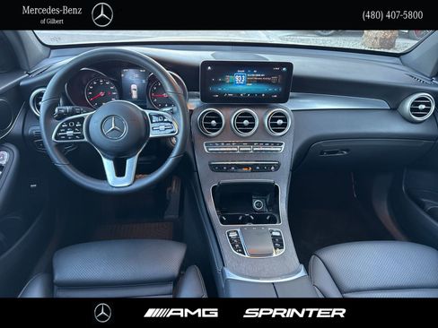 Used 2020 Mercedes-Benz GLC 300 4MATIC image 24