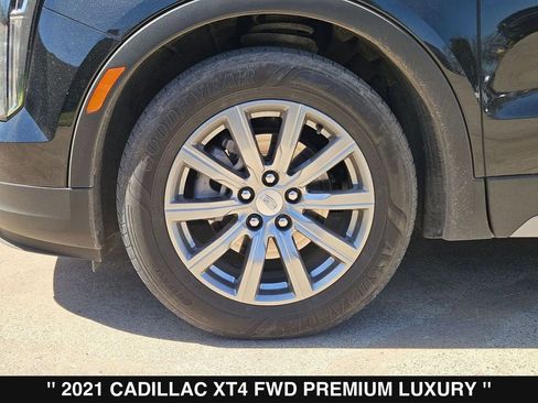 Used 2021 Cadillac XT4 Premium Luxury w/ Cold Weather Package image 9