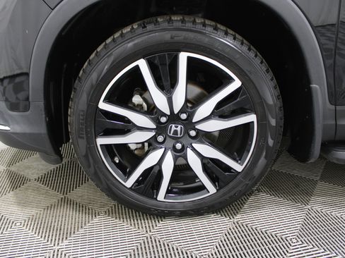 Used 2021 Honda Pilot Touring image 39