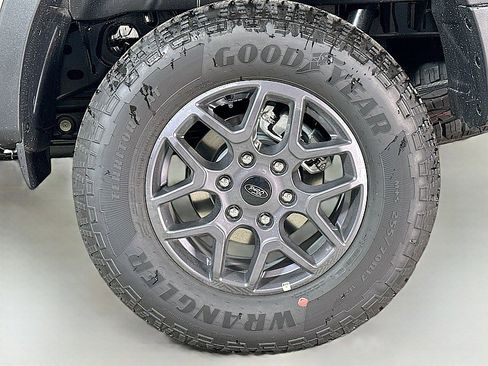 New 2025 Ford Ranger XLT w/ FX4 Off-Road Package image 19
