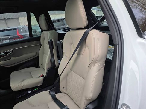 New 2026 Volvo XC90 B5 Plus w/ Protection Package image 17