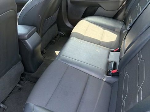 Used 2024 Kia Forte GT-Line image 10