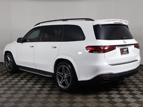 Used 2023 Mercedes-Benz GLS 450 4MATIC w/ AMG Line Exterior image 12