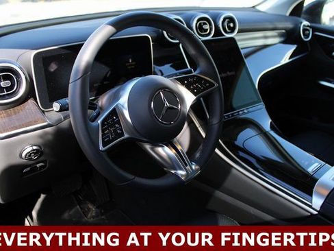 New 2025 Mercedes-Benz GLC 350e 4MATIC image 13