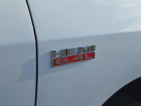 Certified 2019 RAM 2500 Tradesman image 7