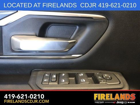 New 2026 RAM 1500 Big Horn AWD/4WD image 12