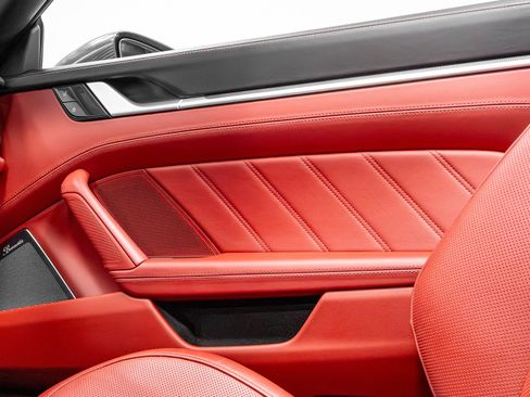 Used 2021 Porsche 911 Turbo S image 14