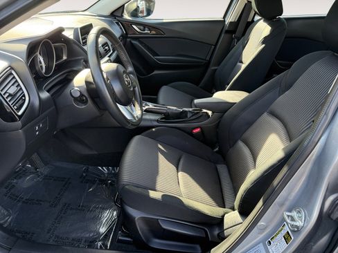 Used 2014 MAZDA MAZDA3 i Touring image 10