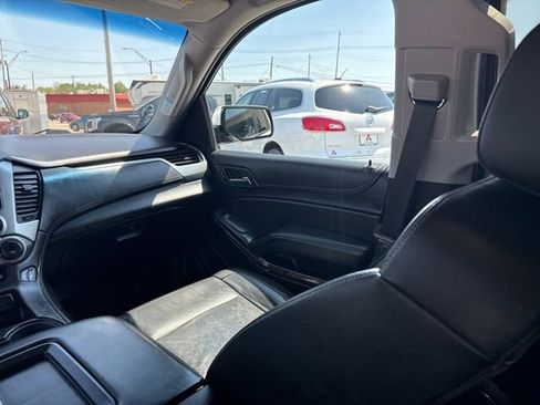 Used 2018 Chevrolet Tahoe LT AWD/4WD image 17