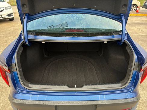 Used 2025 Kia K4 LXS image 24