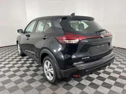 Used 2021 Nissan Kicks S