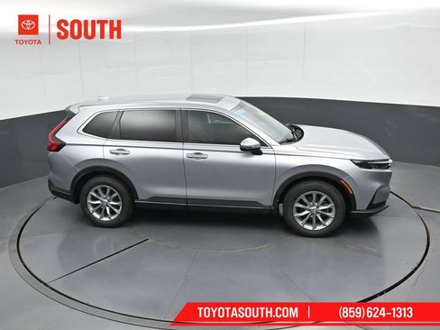 Used 2023 Honda CR-V EX image 46