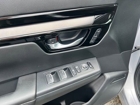 Used 2026 Honda CR-V EX-L image 32