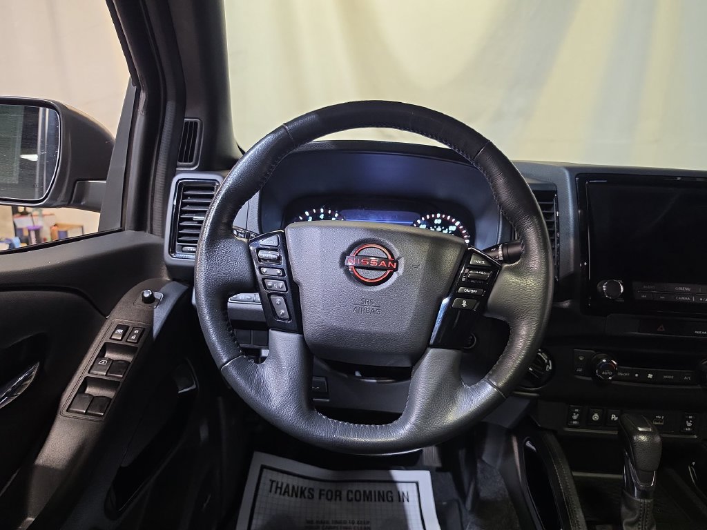 Used 2022 Nissan Frontier PRO-4X w/ Pro-4X Premium Package AWD/4WD image 11