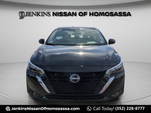 Certified 2025 Nissan Sentra S FWD image 10