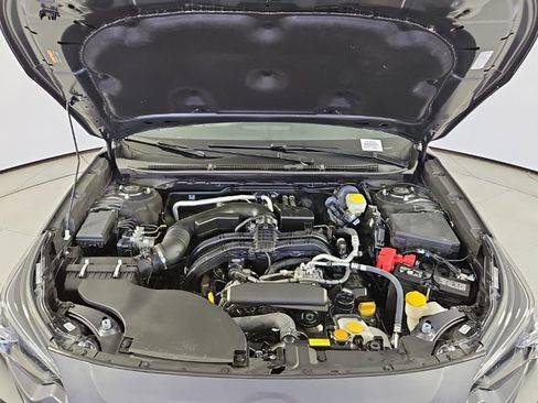 Used 2025 Subaru Outback Premium AWD/4WD image 7