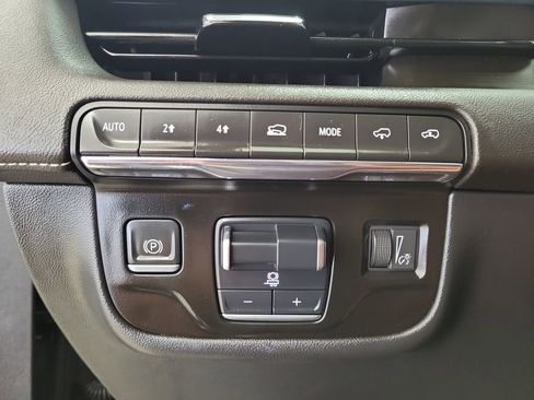 Used 2023 Cadillac Escalade Premium Luxury w/ Touring Package AWD/4WD image 35