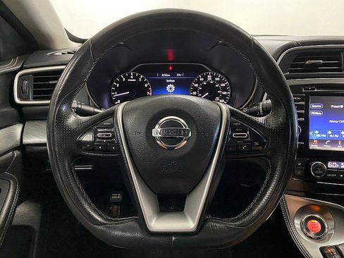 Used 2018 Nissan Maxima 3.5 SV image 17