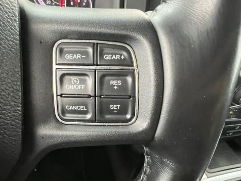 Used 2019 RAM 1500 Classic Warlock AWD/4WD image 17