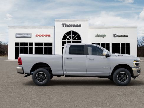 New 2026 RAM 2500 Laramie AWD/4WD image 21