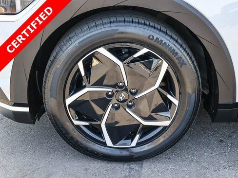 Certified 2024 Hyundai Ioniq 5 SEL RWD image 9
