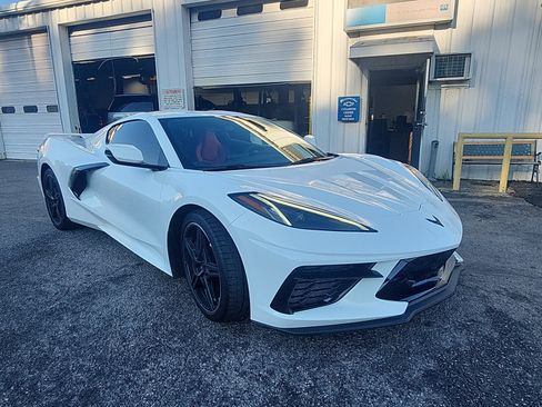Used 2023 Chevrolet Corvette Stingray Coupe w/ Z51 Performance Package RWD image 7