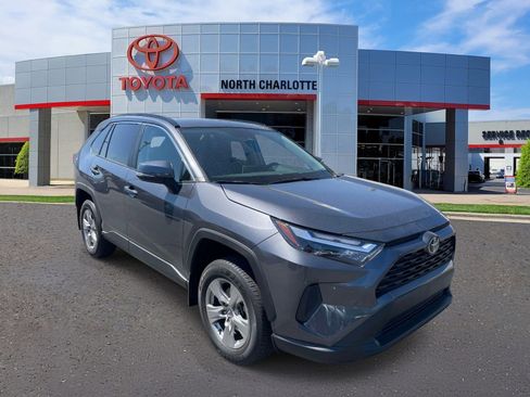 Used 2024 Toyota RAV4 XLE w/ Convenience Package image 1