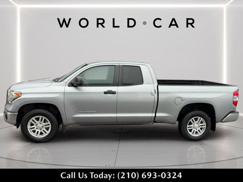 Used 2018 Toyota Tundra SR5 image 6