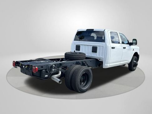 New 2025 RAM 3500 Tradesman image 7