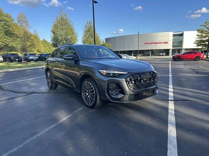 New 2025 Audi SQ5 Premium Plus