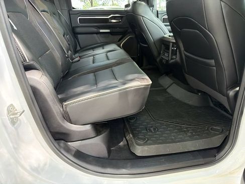 Used 2025 RAM 1500 Laramie AWD/4WD image 15
