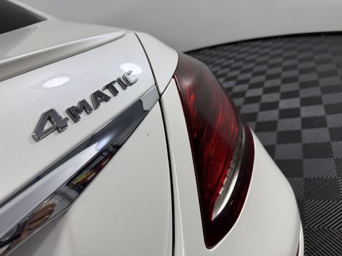 Used 2017 Mercedes-Benz E 300 4MATIC image 53