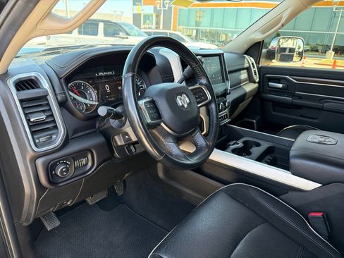 Used 2022 RAM 2500 Laramie AWD/4WD image 10