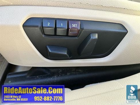 Used 2015 BMW 320i xDrive Sedan AWD/4WD image 29