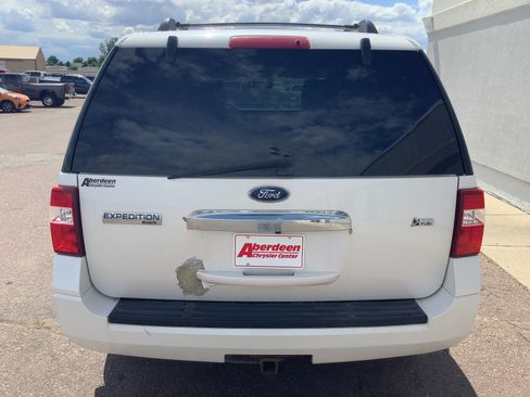 Used 2010 Ford Expedition Limited AWD/4WD image 6