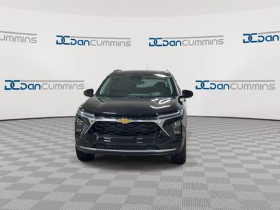 New 2026 Chevrolet Trax LT w/ Sunroof Package