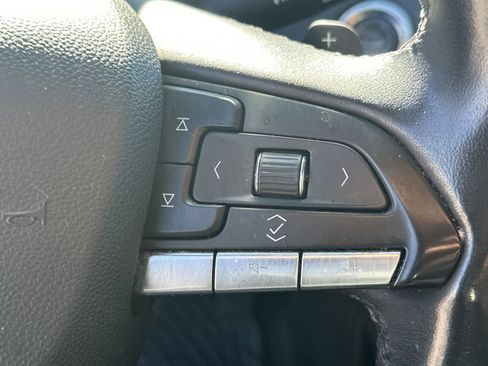 Used 2020 Cadillac XT4 Premium Luxury image 25