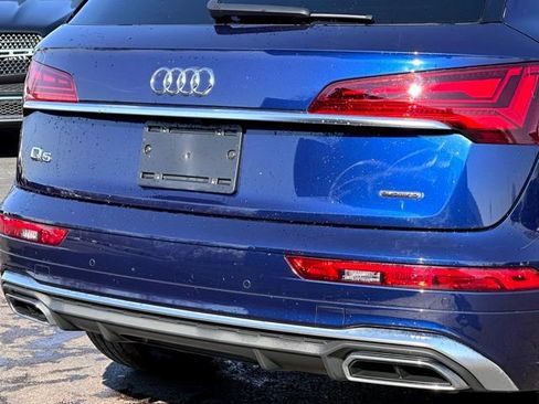 Used 2023 Audi Q5 2.0T Premium w/ Convenience Package image 10