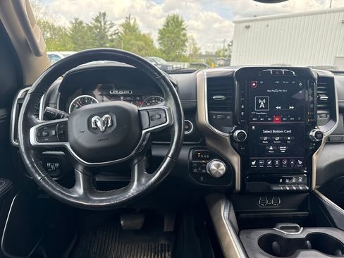 Used 2020 RAM 1500 Laramie AWD/4WD image 16