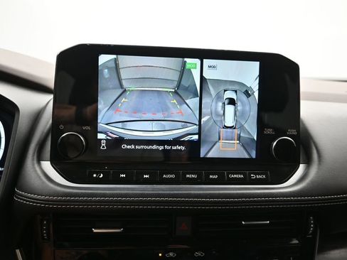 Used 2022 Nissan Rogue Platinum w/ Head-Up Display Package FWD image 16