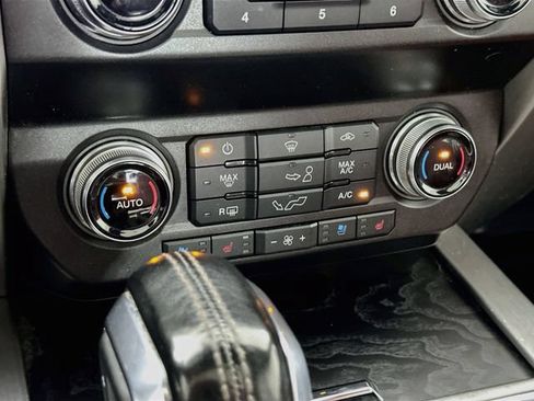 Used 2020 Ford F150 Platinum w/ Equipment Group 701A Luxury AWD/4WD image 22