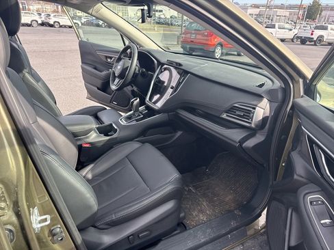 Certified 2025 Subaru Outback Limited image 14