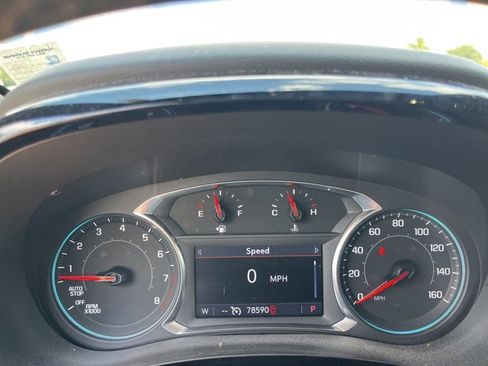 Used 2023 Chevrolet Traverse LT w/ Midnight/Sport Edition image 19