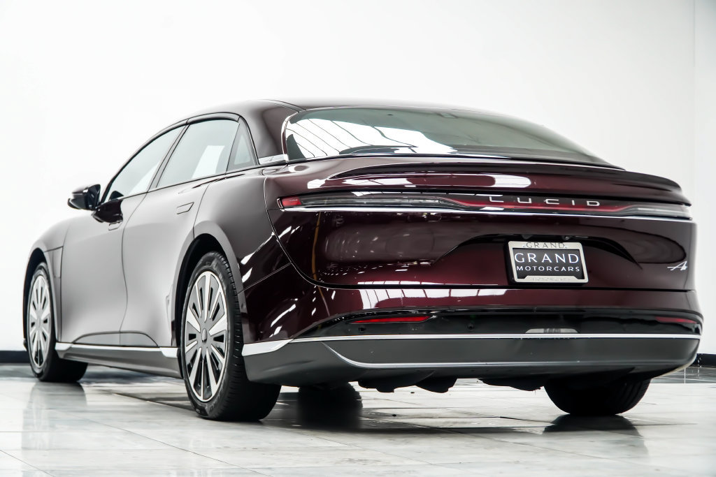 Used 2024 Lucid Air Pure RWD image 18