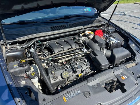 Used 2018 Ford Taurus SEL w/ Equipment Group 201A FWD image 23